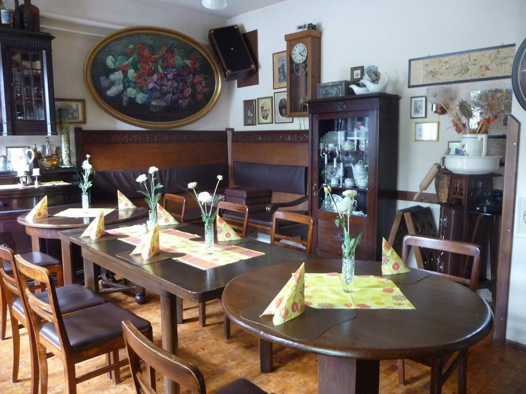 Hotel Brueckenschaenke Зебниц Екстериор снимка